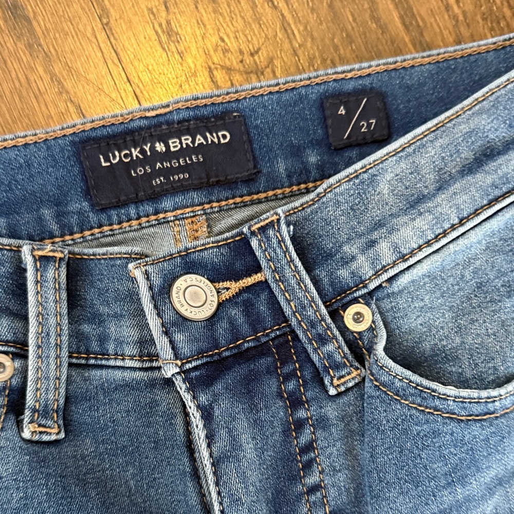 Lucky Brand Womans Jeans Size 4 - Picture 4 of 4